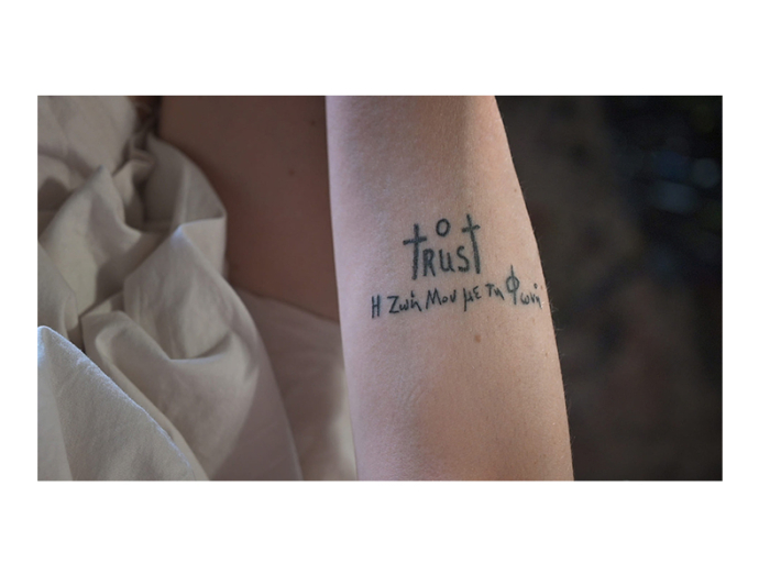 Art Appel Gallery :"TRUST. Η Ζωή μου,  με τη Φωνή"  Έλλη Γρίβα, Αναδρομική έκθεση. 