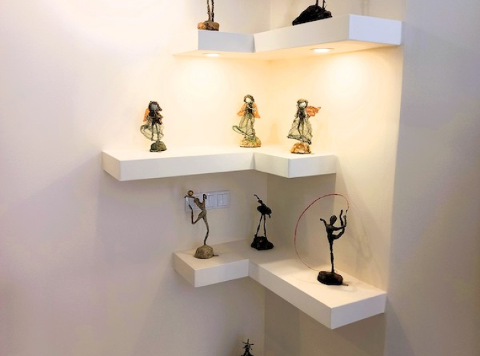 "Ψυχοτεχνίες" ανοίγει τις πύλες του νέος  εικαστικος - θεραπευτικός  χώρος της Χριστίνας Μακροπούλου. 